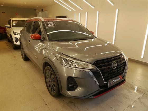 NISSAN KICKS 1.6 16V FLEXSTART XPLAY XTRONIC NISSAN KICKS 1.6 16V FLEXSTART XPLAY XTRONIC